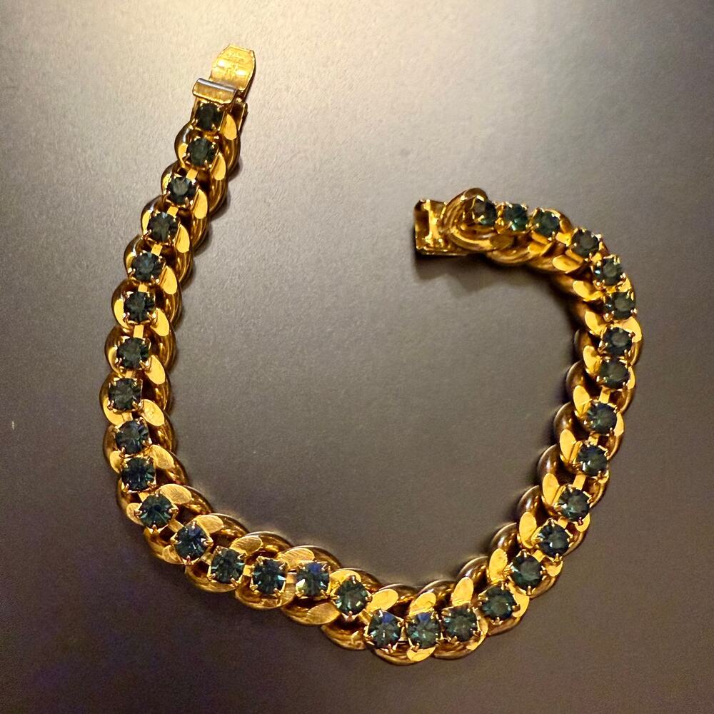 Dannijo Dark Blue Crystal Chain Link Bracelet - Picture 6 of 8